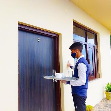 Hotel Himdhara, Dalhousie Eksteriør bilde